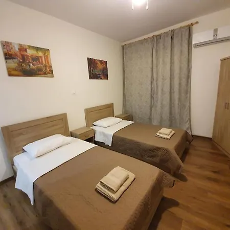 Center B&B Atena